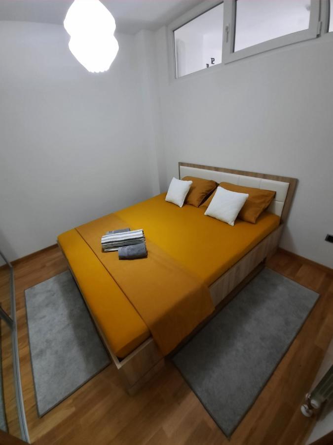 Apartman Bulevar Sarajevo - Free Parking Extérieur photo