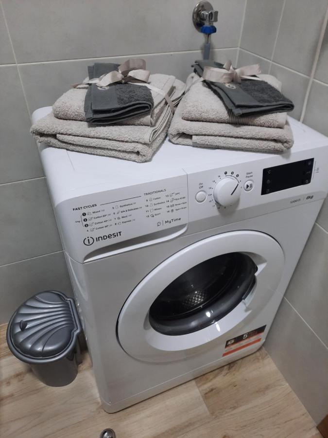 Apartman Bulevar Sarajevo - Free Parking Extérieur photo